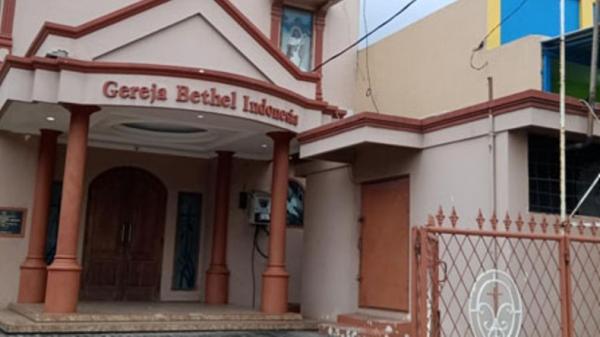 Gereja Bethel Indonesia comal pemalang Gereja Bethel Indonesia di Jalan Jendral Sudirman Nomor 123, Balutan, Purwoharjo, Kecamatan Comal, Kabupaten Pemalang, Jawa Tengah. Foto: Ist.