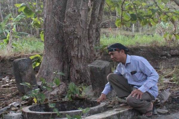Blumbang Banyuurip Blumbang Banyuurip di Dusun Banyuurip, Jatimulyo, Dlingo Bantul. Lokasi ini diyakini masyarakat sebagai tempat dimandikannya Sunan Geseng. (Foto : Dok SindoNews)