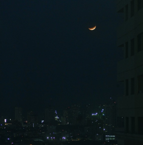 Gerhana Hannah Manila