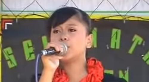 Lesti Kejora kuncir kuda leati Kejora saat baru mulai berkarir.