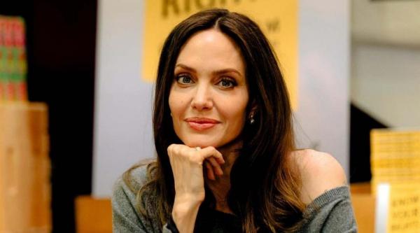 Rahasia kecantikan selebriti Hollywood memiliki wajah awet muda. (Foto: Instagram)