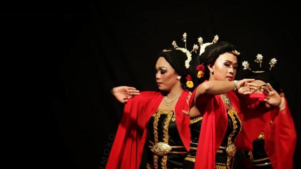 Tarian adat dari Malang Jatim Tarian adat dari Malang Jatim. (Foto: Instagram).