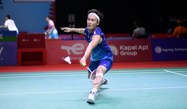 Kento Momota Alasan Kento Momota tersingkir prematur di Indonesia Open 2021 terungkap. (Foto: PBSI)