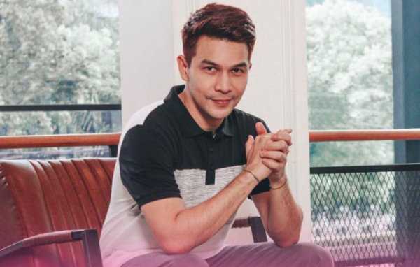 Screen Shot 2021 11 29 At 19 28 21 Deretan artis ini mengajukan perceraian. (Foto: Instagram)