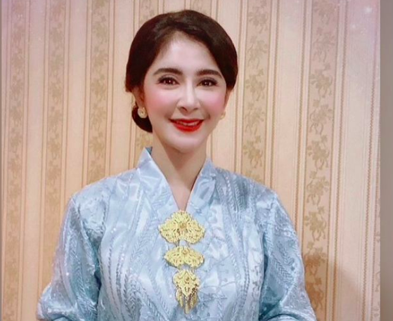 Artis Menikah dengan Anggota TNI Polri. (Foto: Instagram)