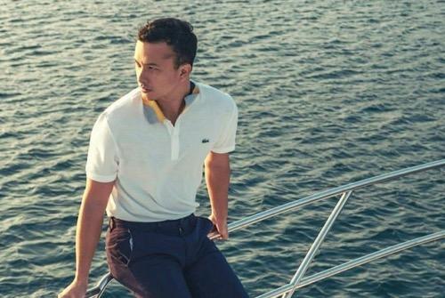 Nicholas Saputra Artis Punya Rumah di Tengah Hutan. (Foto: Instagram)