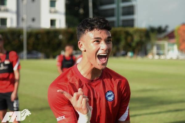 Singapura membantai Myanmar tiga gol tanpa balas di laga Grup A Piala AFF 2020. Striker Singapura, Ikhsan Fandi yakin The Lions bakal melaju ke semifinal. (foto: Instagram/Ikhsan Fandi).