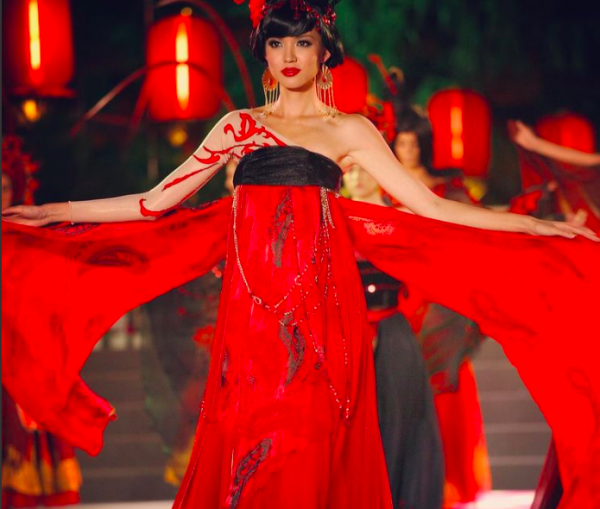 Screen Shot 2021 12 10 At 18 36 01 Zi Lin Zhang Miss World asal China. (Foto: Instagram)