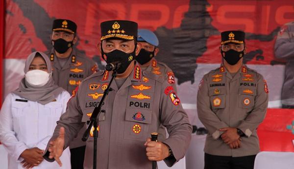 15 Ant Kapolri 1 Kapolri Jenderal Listyo Sigit Prabowo saat memberikan pengarahan kepada jajaran Polda Sulawesi Tenggara (Sultra), Rabu (15/12/2021). (Foto: ist)