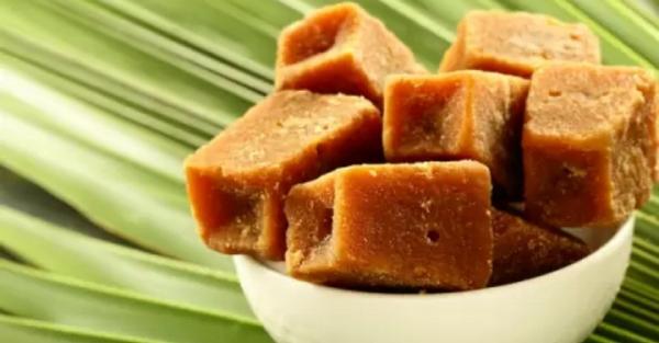 Makanan yang Dapat Membantu agar Cepat Haid, Gula Merah Makanan yang Dapat Membantu agar Cepat Haid, Gula Merah