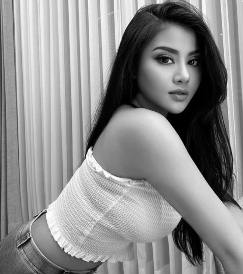 30 Tania Ayu Deretan selebgram Indonesia terseksi. (Foto: Instagram)