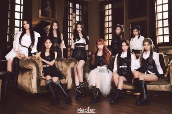 Kep1er girl band k-pop. (Foto: Soompi)