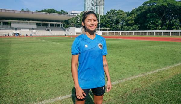 Striker Timnas Putri Indonesia Zahra Muzdalifah mencetak gol debut di Inggris. Dia ikut mengantar timnya South Shield Womens FC membantai Sunderland U-23. (foto: Instagram).