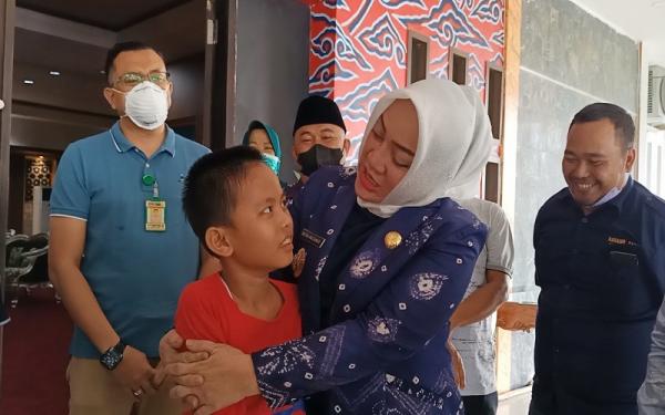 Profil Bupati Musi Rawas Ratna Machmud (Foto: iNews/Era N) Profil Bupati Musi Rawas Ratna Machmud (Foto: iNews/Era N)