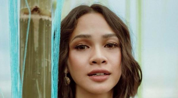 09 Andien Artis Cantik Jago Ngaji. (Foto: Instagram)