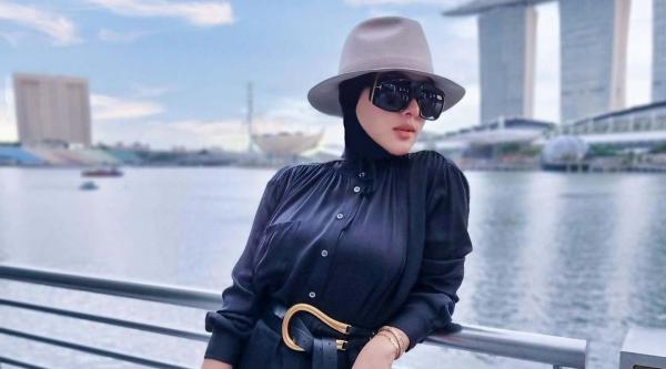  Artis wanita terkaya di Indonesia, Syahrini (Foto: IG)