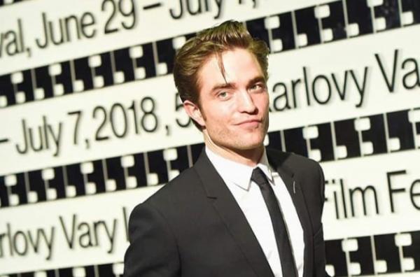 Robert Pattinson IG Artis terkenal dunia dengan gaya hidup sederhana, Robert Pattinson. (Foto: IG)