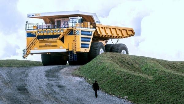 Belaz 75710