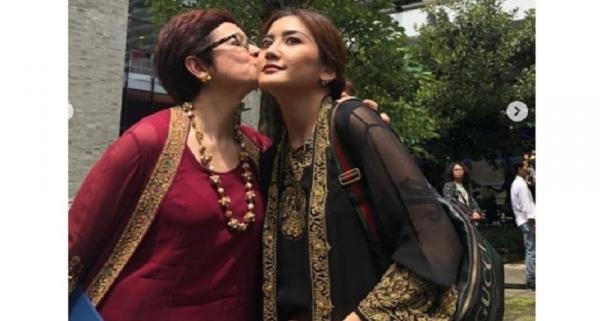 Deretan Artis Kehilangan Anak. (Foto: Instagram)
