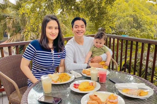 Adly Fairuz dan Angbeen Rishi Adly Fairuz dan Angbeen Rishi. (Foto: IG)