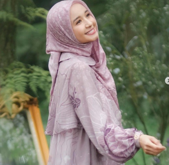 27 Laudya Cynthia Artis Gagal Nikah Setelah Tunangan. (Foto: Instagram)