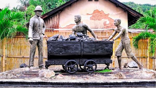 Tambang Batu Bara Ombilin Penemuan di Indonesia yang mendunia, salah satunya Tambang Batu Bara Ombilin. (Foto: Pesona Indonesia)