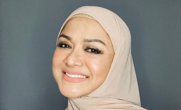 Betharia Sonata Betharia Sonata, Artis penyanyi yang pernah viral di tahun 80-an. (Foto: IG)