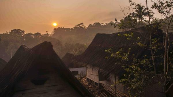 KAMPUNG NAGA Kampung Naga di Kabupaten Tasikmalaya menawarkan keindahan alam dan budaya leluhur Sunda. (Foto: ISTIMEWA)