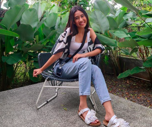 Artis cantik yang setia mendampingi pacar saat terjerat kasus narkoba. (Foto: Instagram)