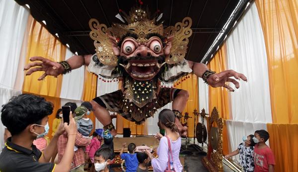 14 Ant Ogoh Ogoh 3 Ogoh-Ogoh (Foto: iNewsTV/Tata Rahmanta)