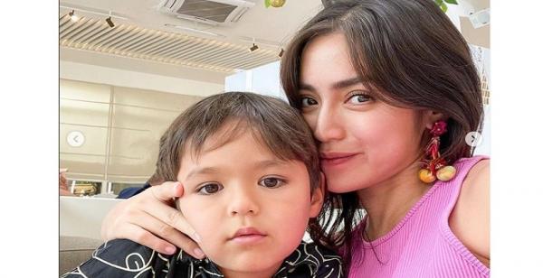 Anak artis berwajah bule, El Barrack Alexander. (Foto: IG)