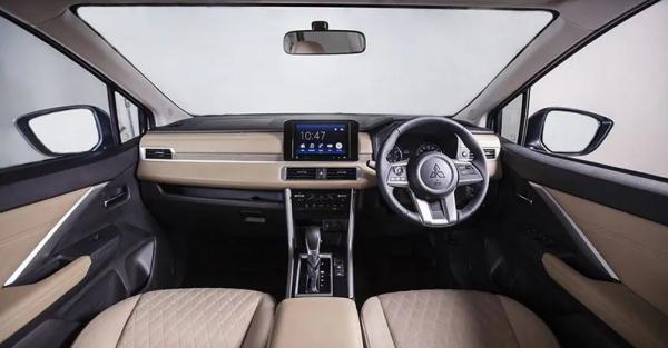 Interior Xpander