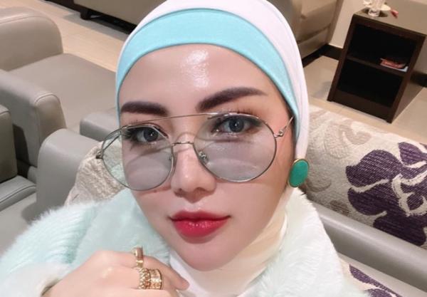 Artis yang melahirkan di tanggal cantik. (Foto: IG)