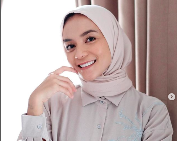 Screen Shot 2022 03 01 At 05 59 49 Artis Hapus Tahi Lalat di Wajah. (Foto: instagram)