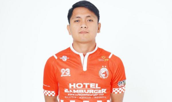 Natanael Siringoringo 1 Pemain muda Indonesia Natanael Siringoringo cetak gol berkelas di Negeri Jiran. Torehan itu membantu timnya Kelantan FC menang 2-1 atas klub sultan Malaysia. (Foto: Instagram/natanael_ringo)