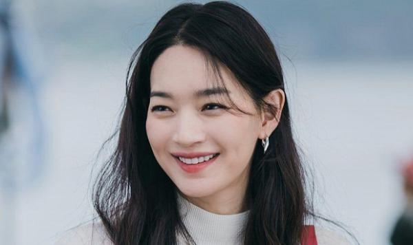 Shin Min A Shin Min A, artis tercantik drama Korea. (Foto: Koreanboo)