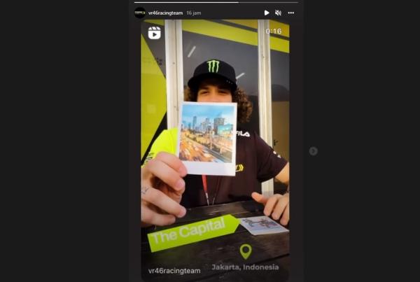 Pembalap MotoGP, Marco Bezzechi Pembalap MotoGP, Marco Bezzechi memperkenalkan lima simbol khas Indonesia. (Foto: Instagram/@vr46racingteam)