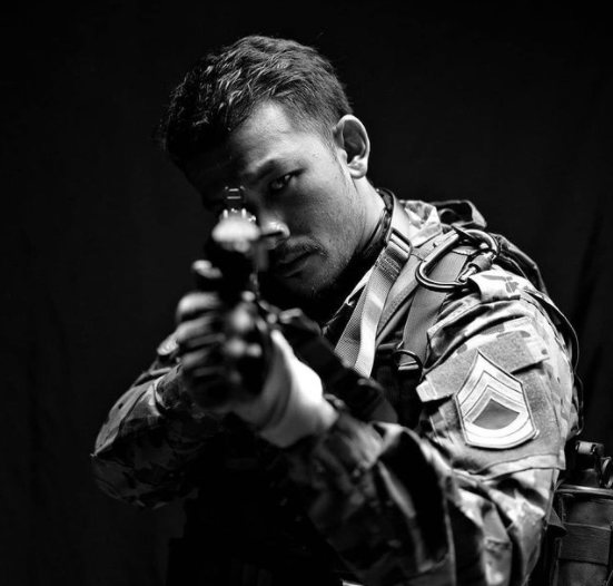 Screen Shot 2022 03 17 At 17 01 17 5 Artis Pakai seragam TNI. (Foto: Instagram)