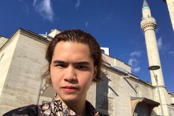 Dul Jaelani ig Anak artis Indonesia yang bagai kembar identik dengan ayahnya. (Foto: IG)