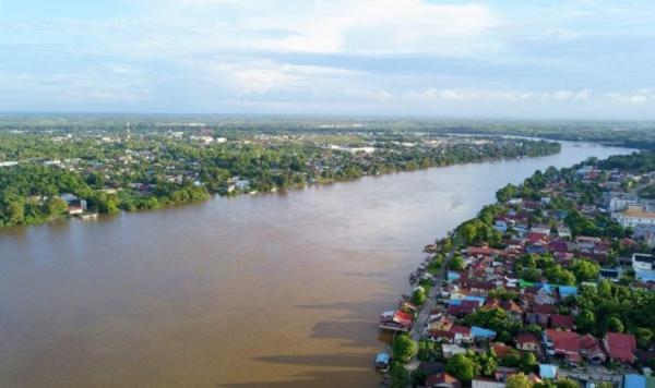 Legenda Sungai Kapuas Kalimantan Barat Legenda Sungai Kapuas Kalimantan Barat. (Foto: Balai Wilayah Sungai Kalimantan Pontianak).