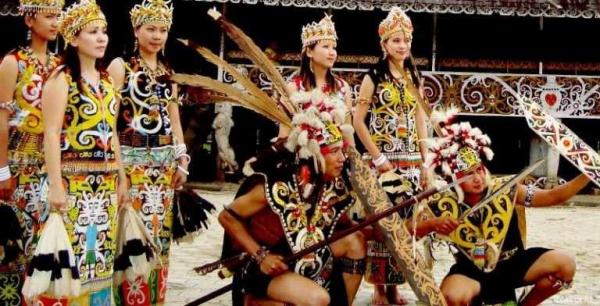 Bulang Kuurung Bulang Kuurung (Foto: Yuksinau.id)