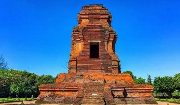 candi brahu Candi Brahu Mojokerto (okezone).