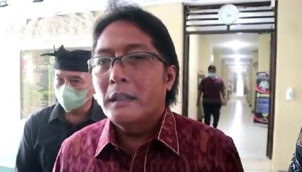 Bupati Badung Lapor Tanah Diserobot Bupati Badung Nyoman Giri Prasta menyatakan negara tidak boleh kalah dengan siapa pun. (Foto: iNews/Bona Jaya).
