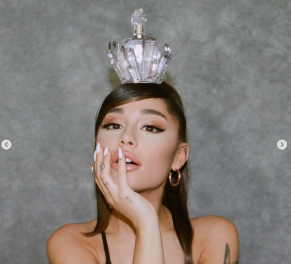 Screen Shot 2022 03 25 At 05 51 30 Profil Biodata Ariana Grande. (Foto: Instagram)