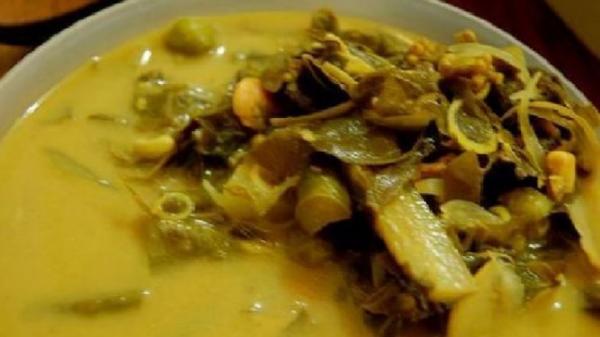 Kuwah Pliek U Makanan khas Aceh salah satunya yang populer Kuwah Pliek U. (Foto: Antara)