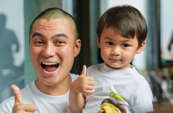 Baim Wong plontos Deretan Artis Pernah Booking Bus Mewah. (Foto: Instagram)
