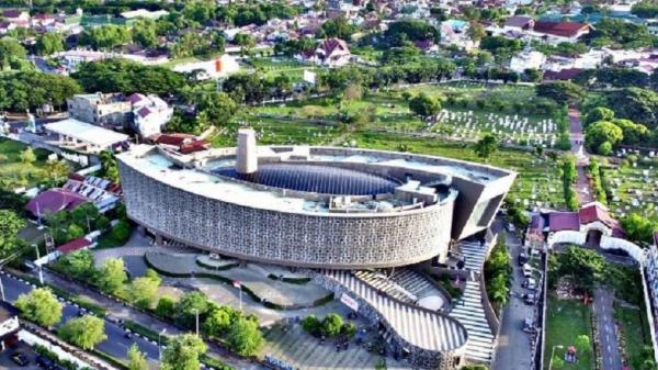 museum tsunami aceh Tempat wisata untuk mengingat bencana, salah satunya Museum Tsunami Aceh. (Foto: Instagram @nazarrivolsa)