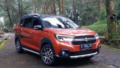 Suzuki XL7