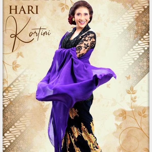 Susi Pudjiastuti berkebaya. (Foto: Instagram)