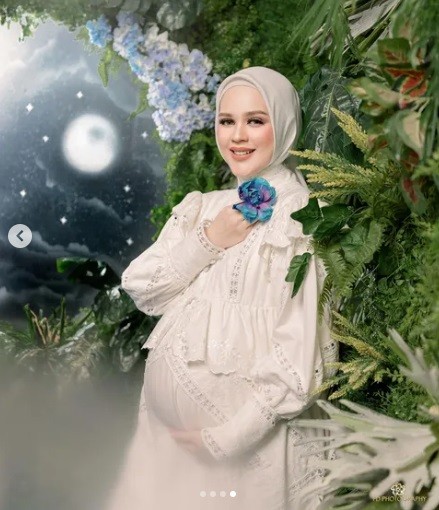Cut Meyriska Artis Cantik Jalani Puasa Ramadhan dalam Keadaan Hamil. (foto: instagram)